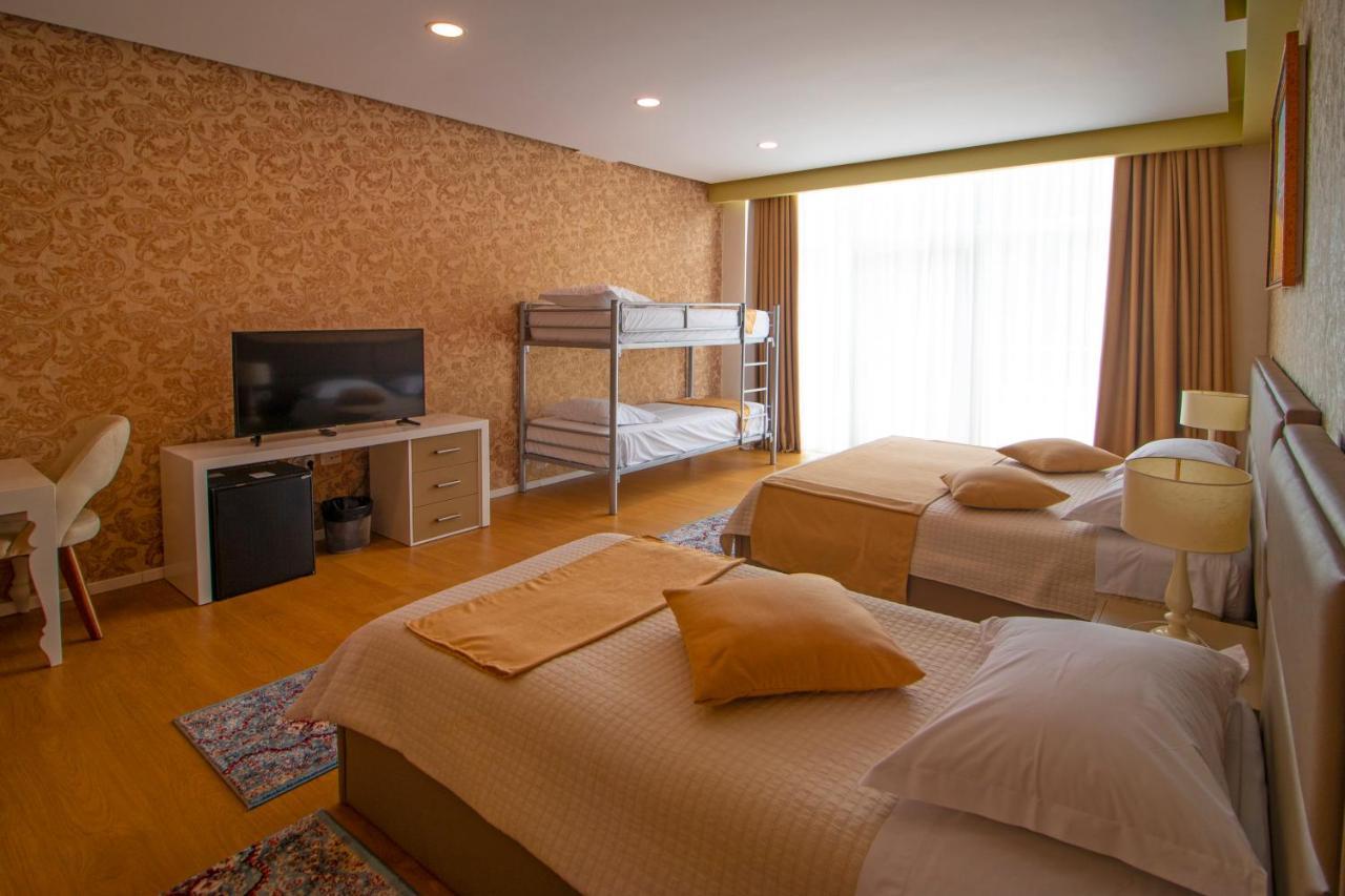 Nbt Hotel Reps Kukes Exterior foto