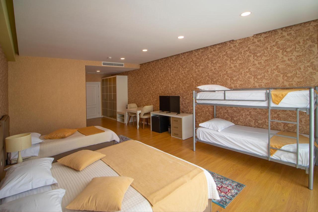 Nbt Hotel Reps Kukes Exterior foto